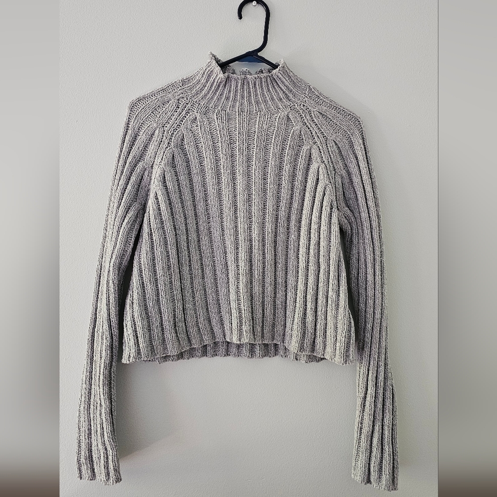 American Eagle Ribbed Sweater